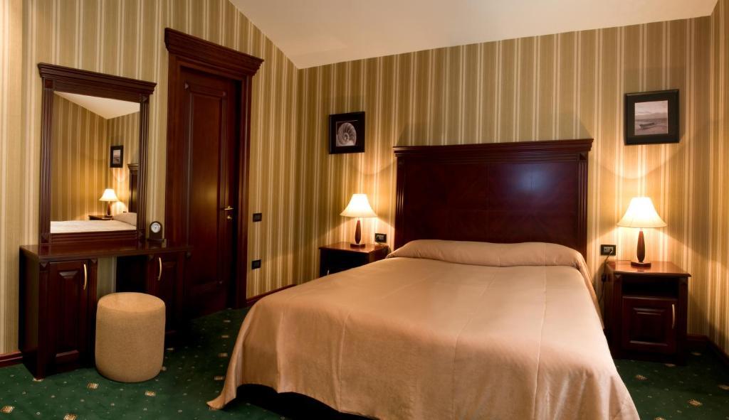Hotel Dilijan Resort Værelse billede